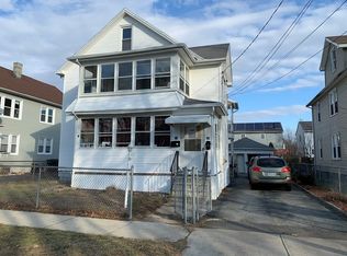23-25 Daniel St, Springfield, MA 01151