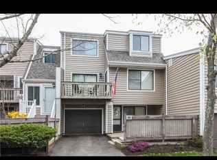 433 Thoreau Rd, Branford, CT 06405