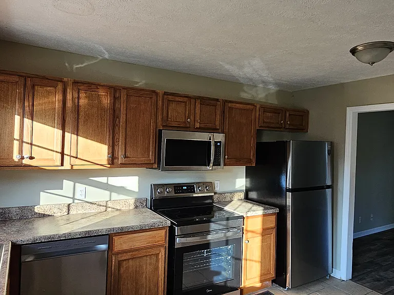 117 Dixie Ct — Photo 9