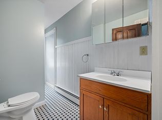 45 Fruit St #2, Worcester, MA 01609