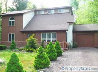 1266 Chandus Way, Tobyhanna, PA 18466