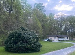 886 Indian Ridge Rd, Blaine, TN 37709