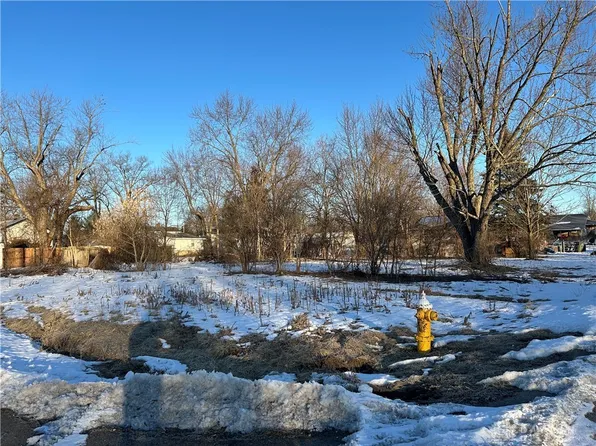 245 Albers Ave, Dayton, OH 45417