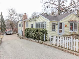 N4126 Sleepy Hollow Rd, Cambridge, WI 53523