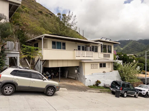 658 Aipuni St, Honolulu, HI 96821
