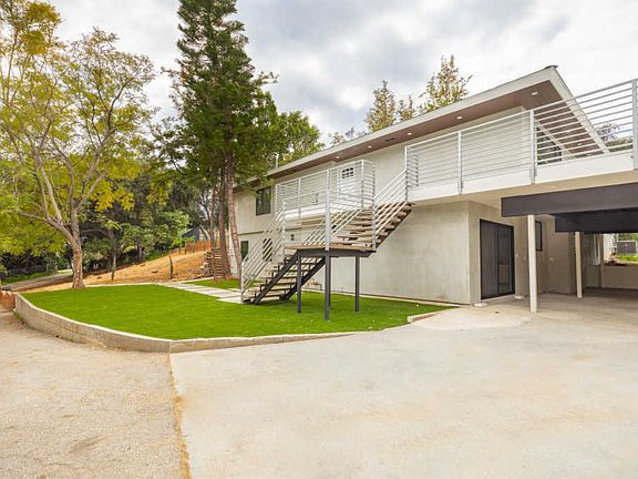 4th image of 660 Puma Canyon Ln