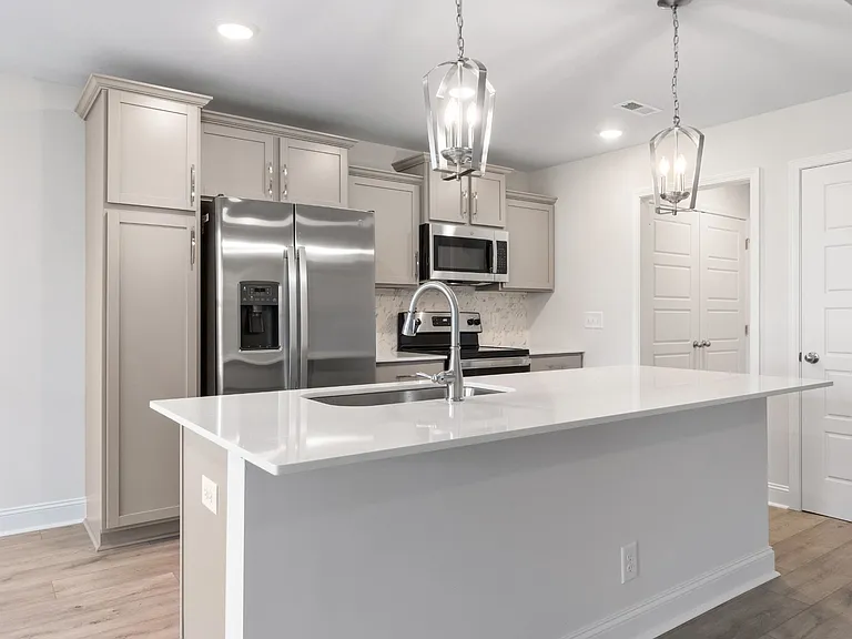 1402 Dan Brown Dr — Photo 14