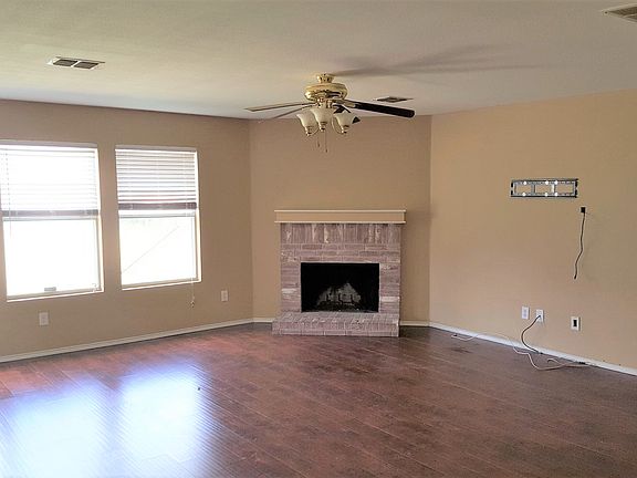 4th image of 3708 Willow Creek Trl