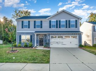 7005 Ludell Ln, Charlotte, NC 28215