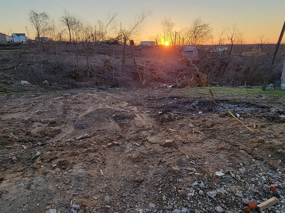 2nd image of 403 Sycamore St