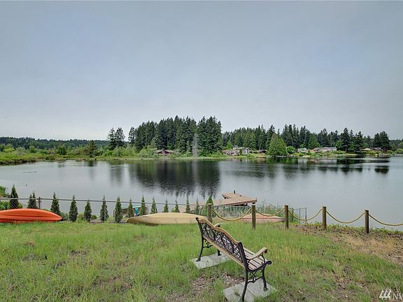 4th image of 16563 188th Ave NE