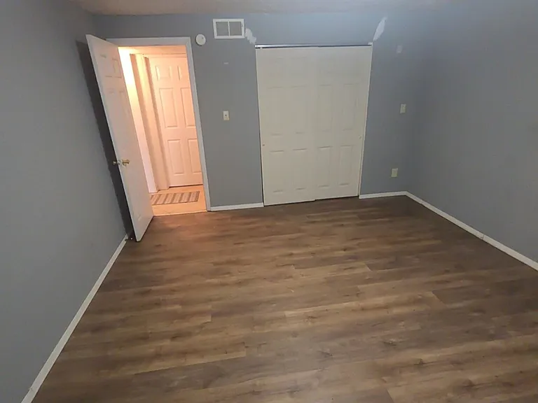 136 Oriole Dr — Photo 12