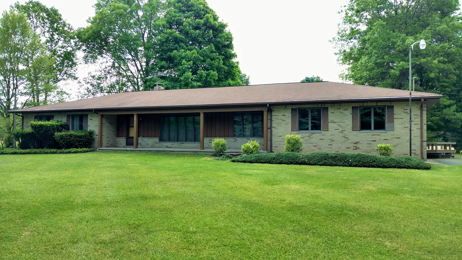 10671 Limeridge Rd photo 1