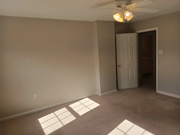 345 Silver Ridge Dr — Photo 14