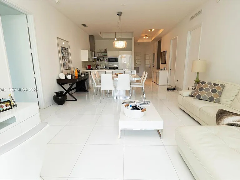 150 Sunny Isles Blvd #Townhouse 1-403 — Photo 7