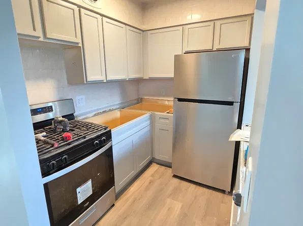 33-21 13th Street image 1 of 7