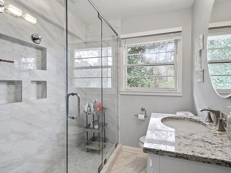 Upstairs bathroom
