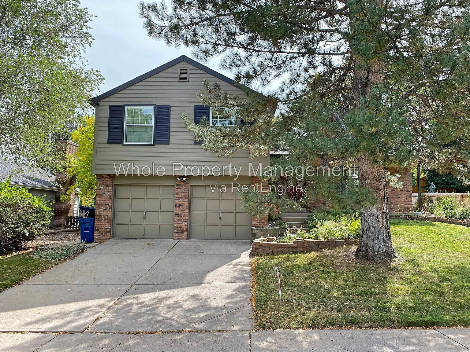 3 bed, 2.0 bath, 2323 sqft, $3,195 — Photo 1