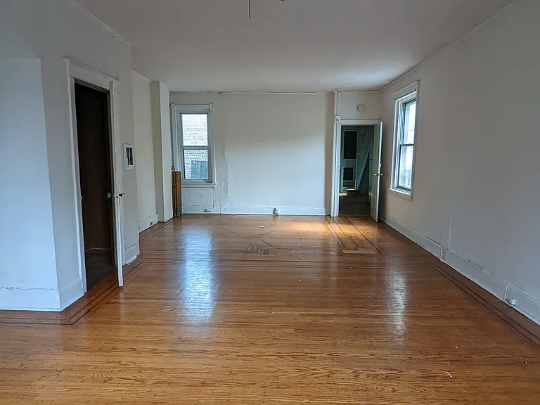 2501-meredith-st-2-8