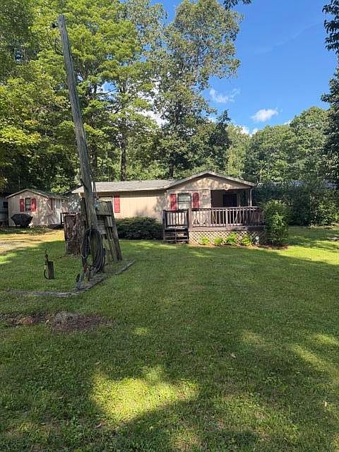 1st image of 131 Wilderness Dr SE