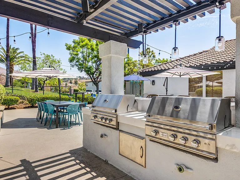Upgraded BBQ Area at The Hills at Quail Run in Riverside, California