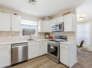 43A Magnolia Rd, Manahawkin, NJ 08050