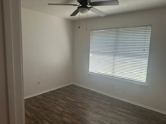 20918 Rivershadows Ln — Photo 12