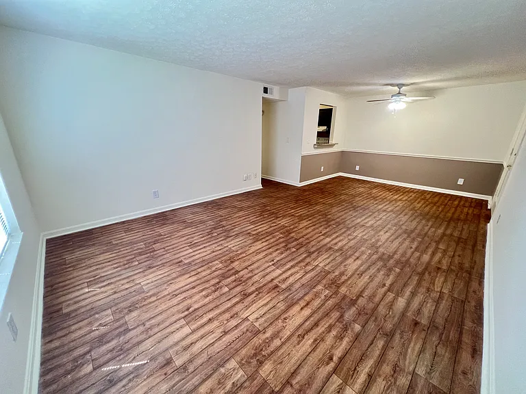 Countrybrook Apartments — Photo 124
