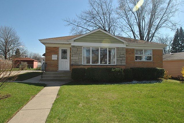 1st image of 11123 Canterbury St