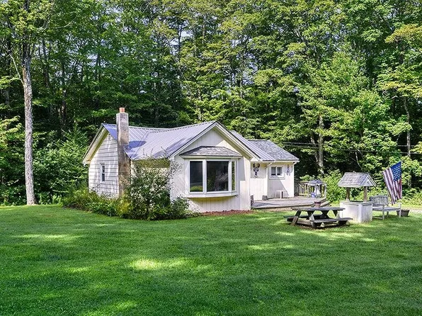 552 Valley Road, Walpole, NH 03608