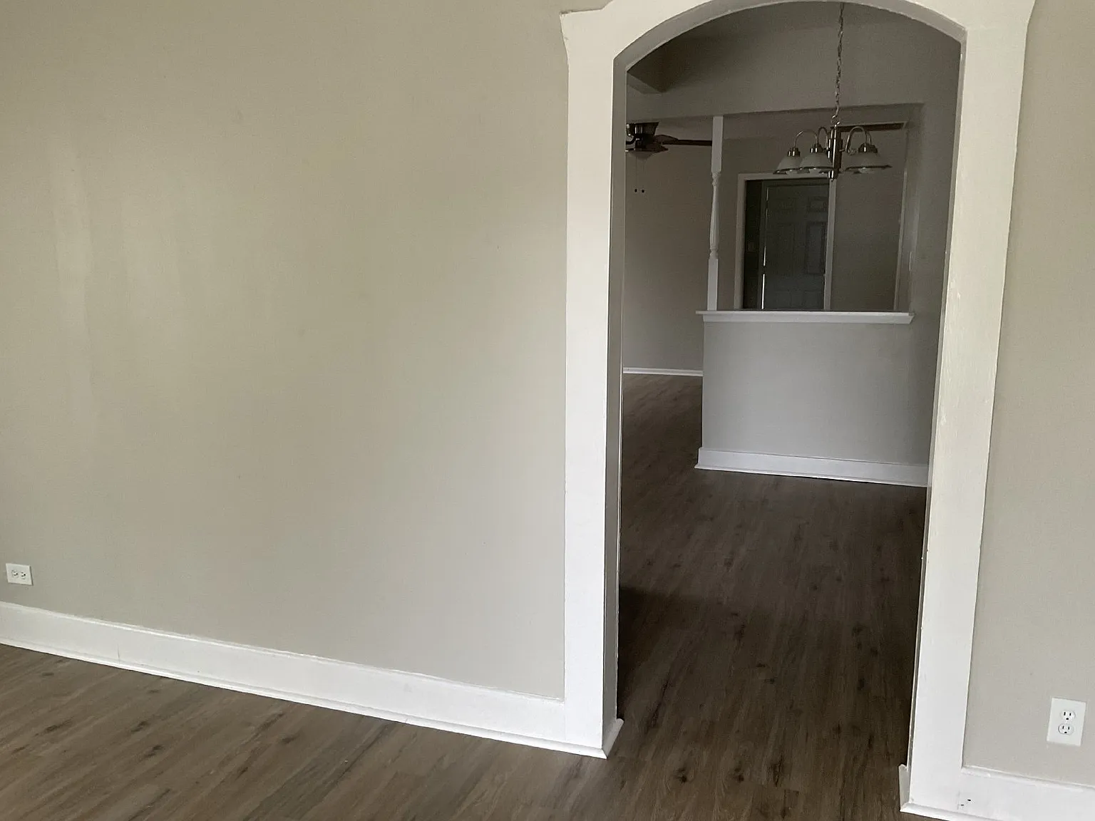 3 bed, 2.0 bath, 1276 sqft, $1,495 — Photo 4