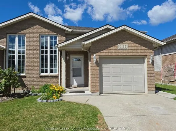 4135 Saint Clair Ave, Lasalle, ON N9H 2N5