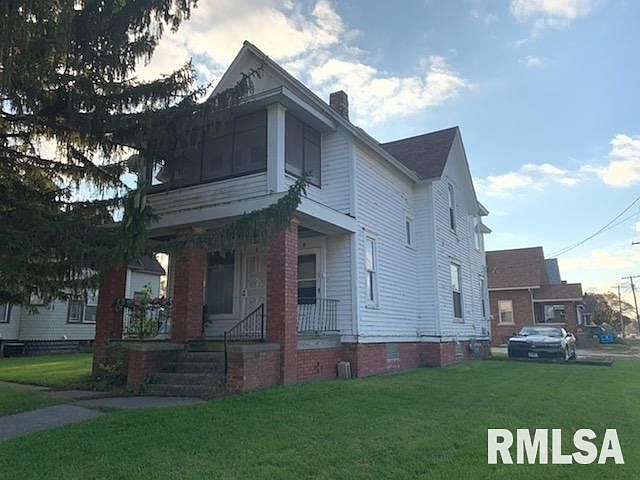 1st image of 598 Maple Ave