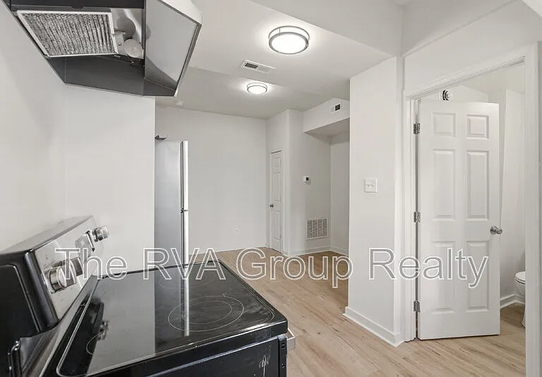 27 S Jefferson St #C — Photo 5