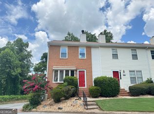 153 Holcomb Ferry Rd, Roswell, GA 30076
