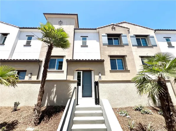 2852 Via Dolomito, Camarillo, CA 93012