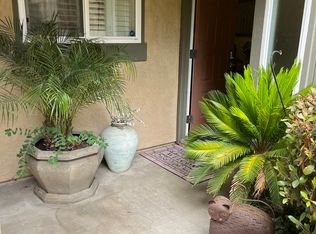 322 Oakwood St, Ventura, CA 93001