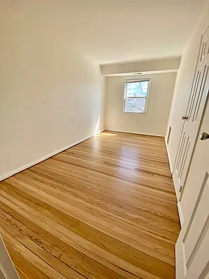 Sold by Remax Edge | media 10