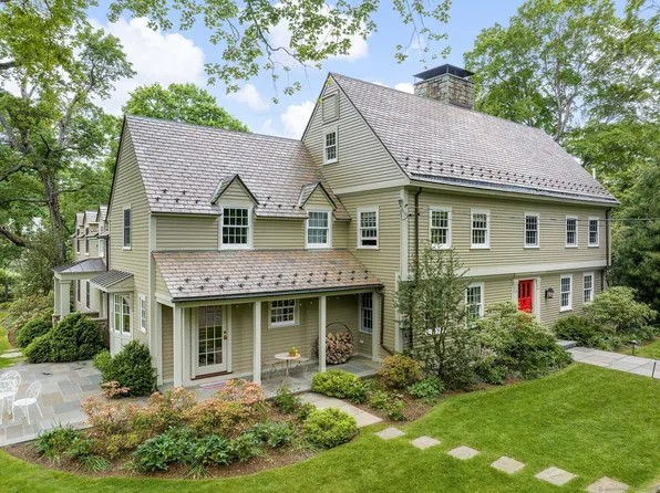 51 Oenoke Lane, New Canaan, CT 06840