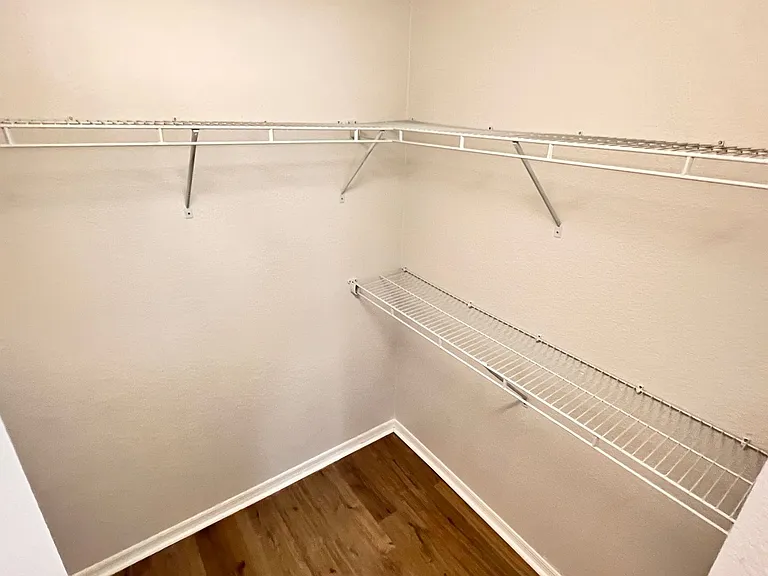 3043 Antique Oaks Cir #170 — Photo 35
