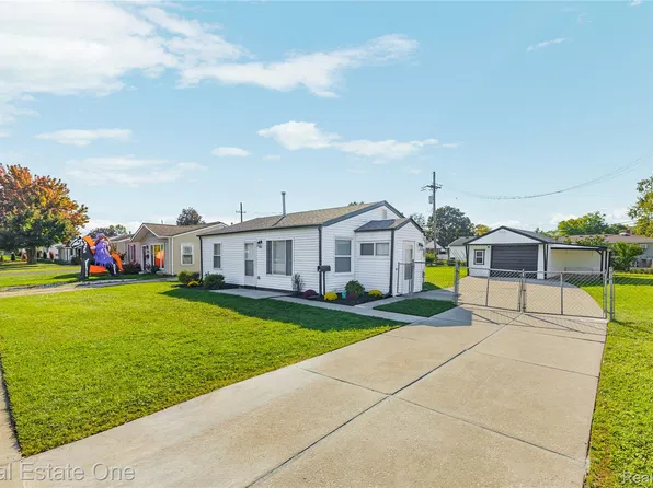 7166 Pardee Rd, Taylor, MI 48180