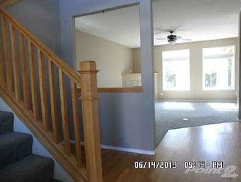 5th image of 2000 NE 178th Ave