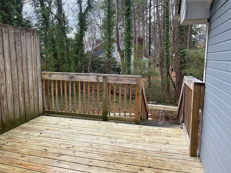 6909 Glendower Rd #B — Photo 13