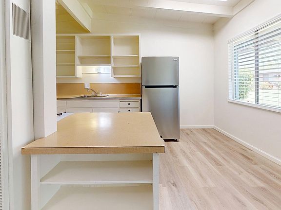 2nd image of 2804 Orange Ave #11368369