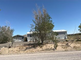 2590 E 4th St, Silver Springs, NV 89429