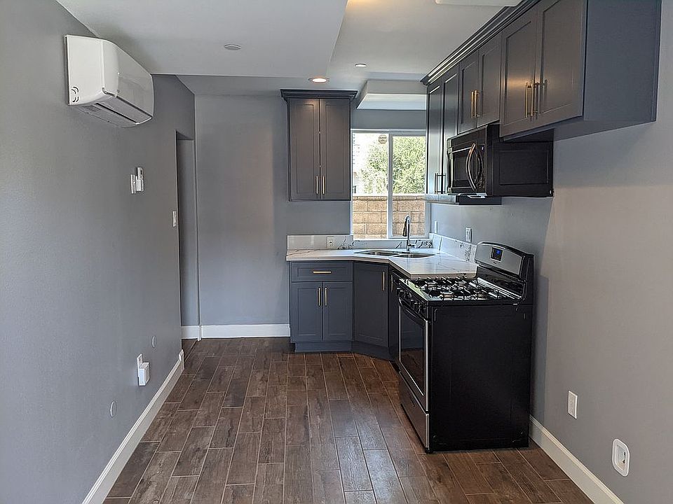 Entrance and Kitchen