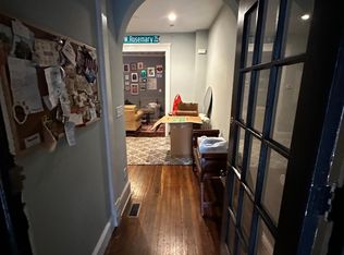 1831 Swann St NW, Washington, DC 20009