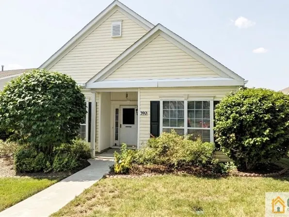 392 Harrier Dr, Monroe Township, NJ 08831