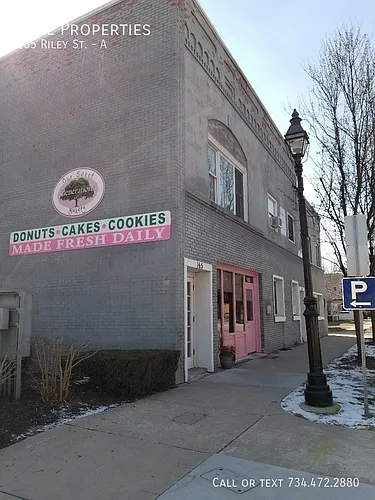 165 Riley St #A Photo 1