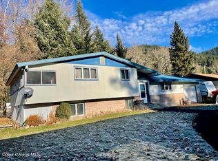 401 River St, Mullan, ID 83846